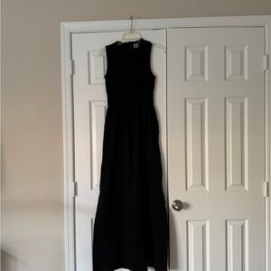 New OQQ Black Sleeveless Jumpsuit , size medium